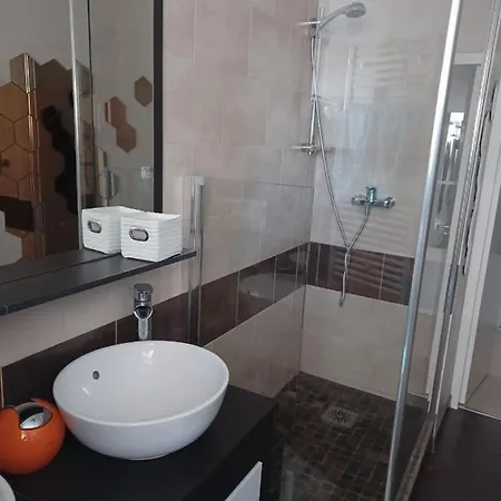 Apartment 65 M For 2 - 800M From The Sea *